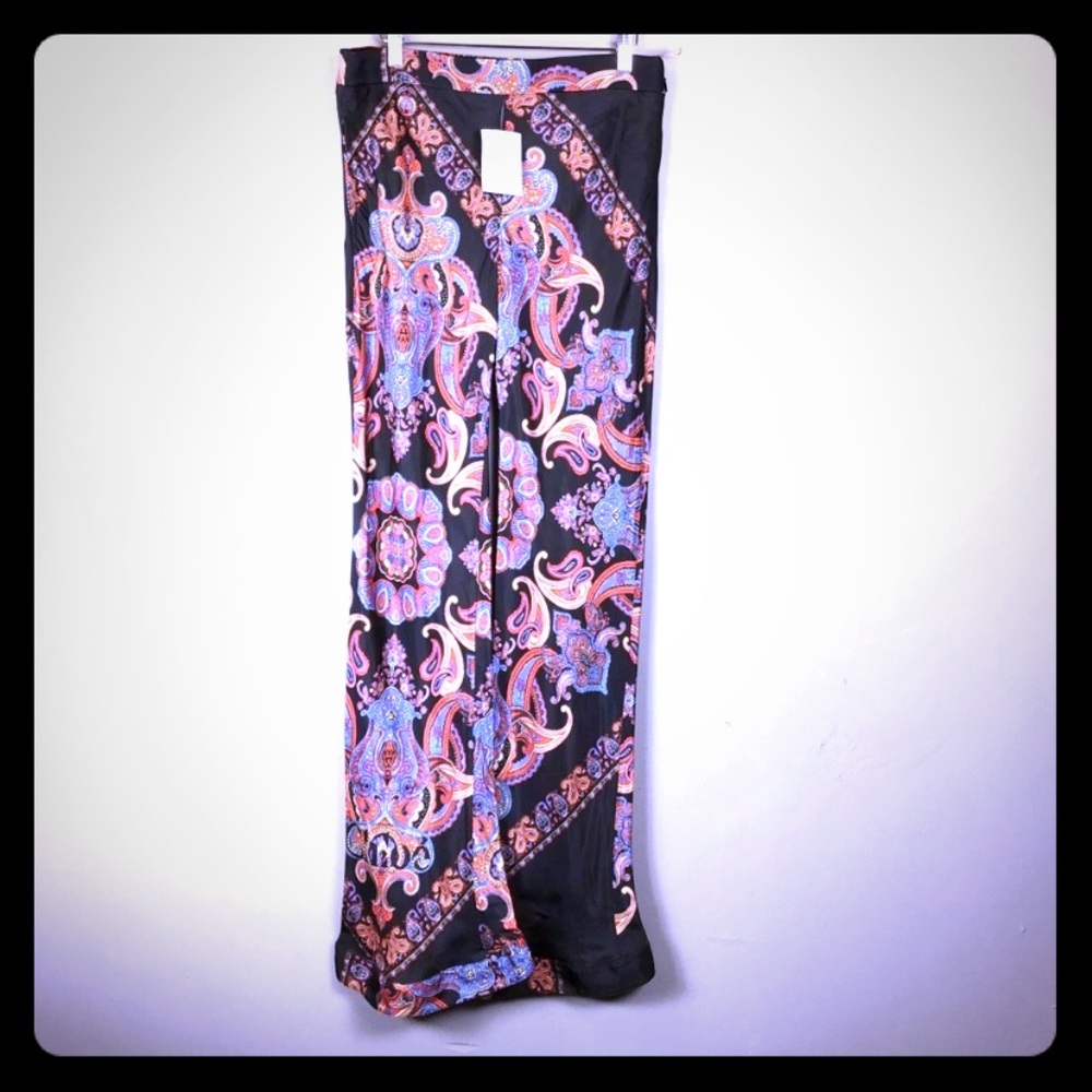 Chloe’ Paisley Satin Wide-Leg Pants